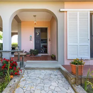 casa-velio.it-tuscanyhotel.com/
