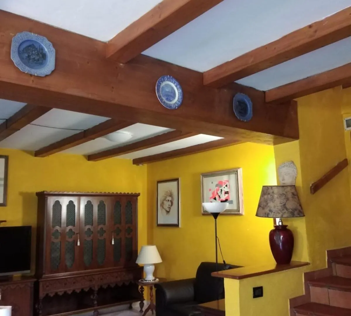 Villa Appartamento Azalea Montale